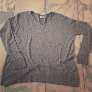 Lou&Grey v neck sweater
